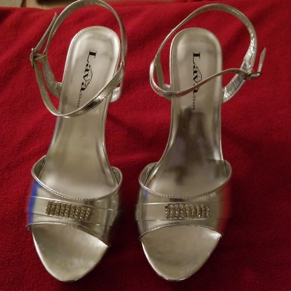 Lava Silver dressy sandal 4" with 1/2" platform